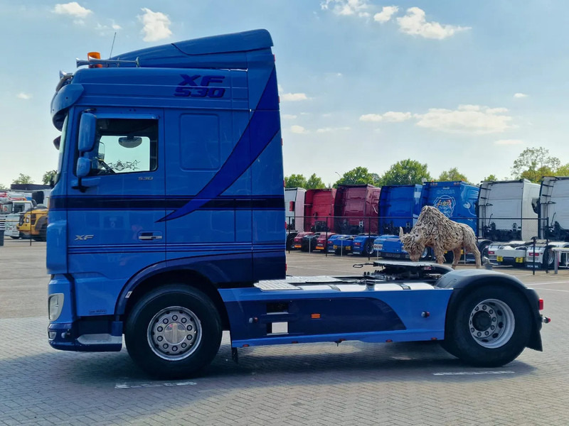 DAF XF 530 SpaceCab 4x2 - Night clima - Full spoiler - PTO Prep - Light bar - Tractor truck: picture 4 DAF XF 530 SpaceCab 4x2 - Night clima - Full spoiler - PTO Prep - Light bar - Tractor truck: picture 4