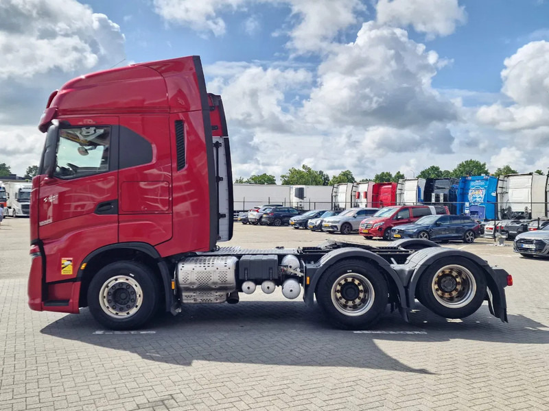 Iveco S-WAY 570 6x2 - Retarder - Full air - 3.20 WB - Navi - Tractor truck: picture 4 Iveco S-WAY 570 6x2 - Retarder - Full air - 3.20 WB - Navi - Tractor truck: picture 4