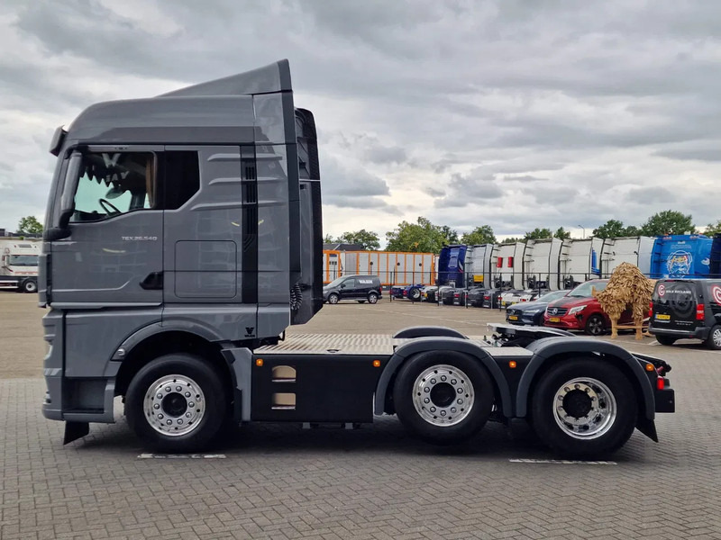 MAN TGX 26.540 6x2/4 - New - Retarder - PTO - Custom exterior - Chassis cover - NEW - Tractor truck: picture 4 MAN TGX 26.540 6x2/4 - New - Retarder - PTO - Custom exterior - Chassis cover - NEW - Tractor truck: picture 4