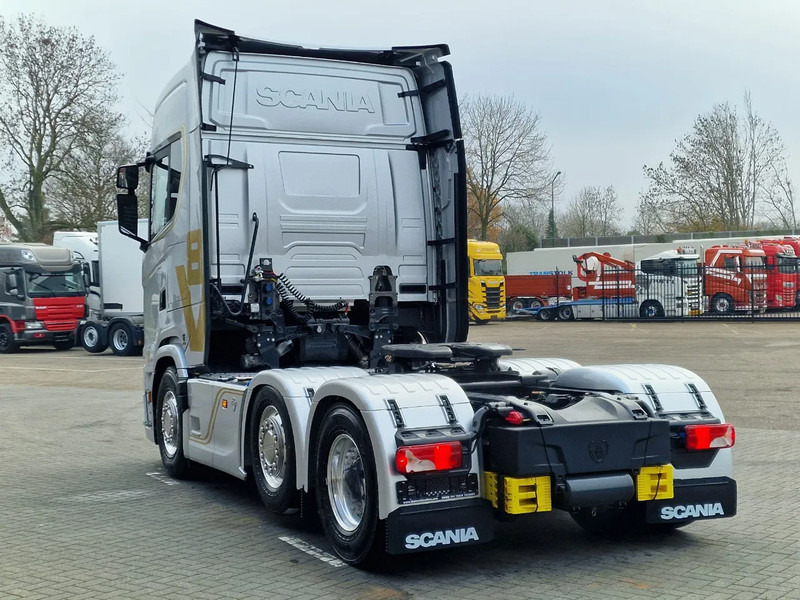 Scania 660S V8 NGS Highline 6x2/4 - New - Full spec - Retarder - Night clima - Led - Leather - Navi - Tractor truck: picture 5 Scania 660S V8 NGS Highline 6x2/4 - New - Full spec - Retarder - Night clima - Led - Leather - Navi - Tractor truck: picture 5