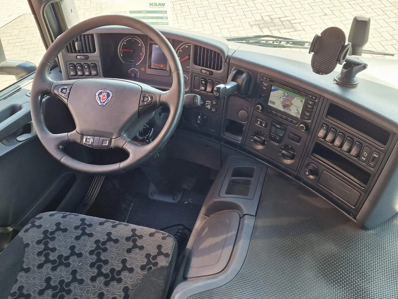 Tractor truck Scania P410 LA4x2MNA: picture 11 Tractor truck Scania P410 LA4x2MNA: picture 11