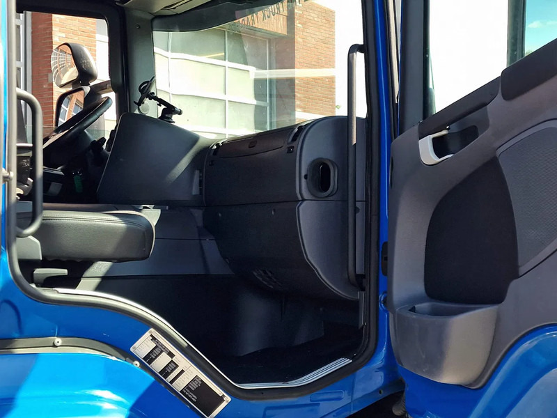 Tractor truck Scania P410 LA4x2MNA: picture 19 Tractor truck Scania P410 LA4x2MNA: picture 19