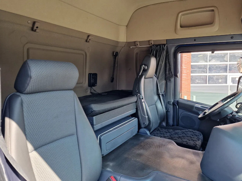 Tractor truck Scania P410 LA4x2MNA: picture 20 Tractor truck Scania P410 LA4x2MNA: picture 20