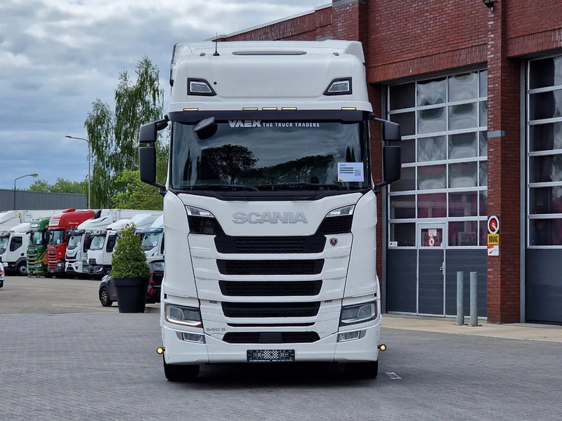Scania S540 NGS Highline 6x4 - Retarder - Full air - Leather - Led - Fridge - TV - Tractor truck: picture 2 Scania S540 NGS Highline 6x4 - Retarder - Full air - Leather - Led - Fridge - TV - Tractor truck: picture 2