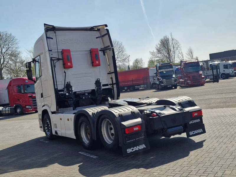 Scania S580 V8 NGS Highline 6x2 - Retarder - Full air - 3.15 WB - Navi - Led - Tractor truck: picture 5 Scania S580 V8 NGS Highline 6x2 - Retarder - Full air - 3.15 WB - Navi - Led - Tractor truck: picture 5