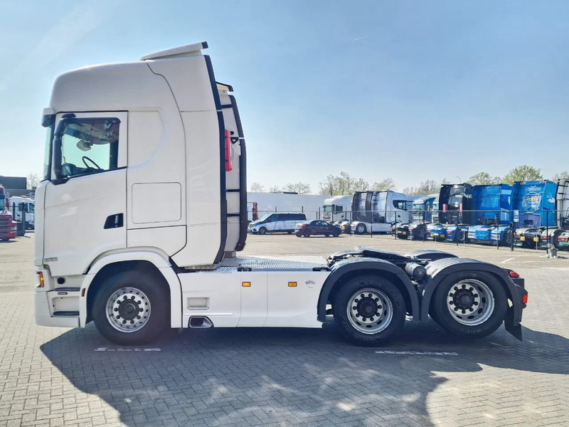 Scania S580 V8 NGS Highline 6x2 - Retarder - Full air - 3.15 WB - Navi - Led - Tractor truck: picture 4 Scania S580 V8 NGS Highline 6x2 - Retarder - Full air - 3.15 WB - Navi - Led - Tractor truck: picture 4