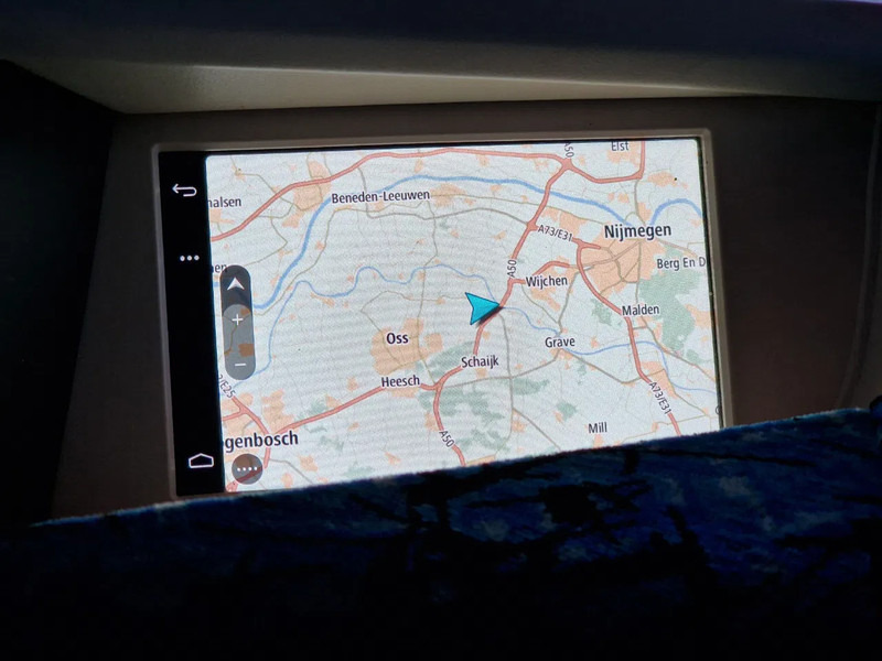 Tipper Volvo FH 13.540 Globetrotter 6x2 - 3 way tipper - Full air - I parkcool - Custom interior: picture 16 Tipper Volvo FH 13.540 Globetrotter 6x2 - 3 way tipper - Full air - I parkcool - Custom interior: picture 16