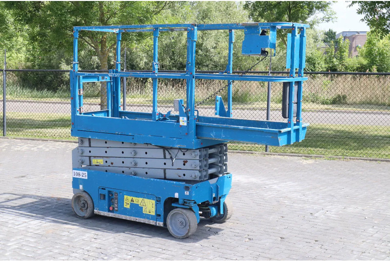 Genie GS-1932 | 7.8 METER | 227 KG - Scissor lift: picture 5 Genie GS-1932 | 7.8 METER | 227 KG - Scissor lift: picture 5