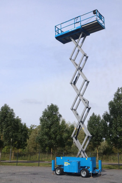 Genie GS-4069 RT | DIESEL | 14 METER - Scissor lift: picture 5 Genie GS-4069 RT | DIESEL | 14 METER - Scissor lift: picture 5