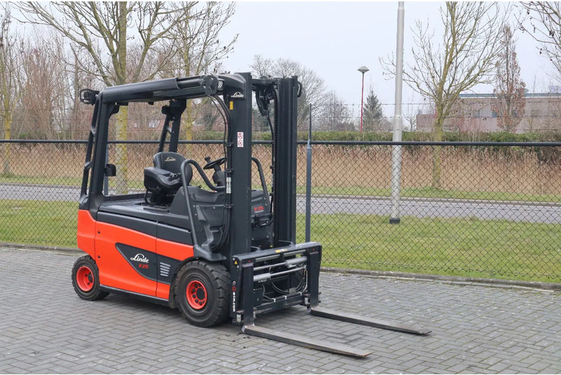 Electric forklift Linde E25 R-01 ROADSTER | DEMO | SIDESHIFT | FORK SPREADERS: picture 6