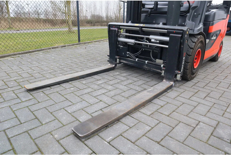 Electric forklift Linde E25 R-01 ROADSTER | DEMO | SIDESHIFT | FORK SPREADERS: picture 9