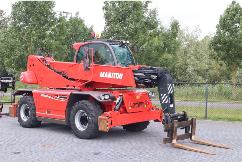 Manitou MRT 2150 + S2 | REMOTE | FORKS | 3-TON WINCH - Loader: picture 5 Manitou MRT 2150 + S2 | REMOTE | FORKS | 3-TON WINCH - Loader: picture 5