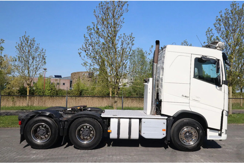 Volvo FH 13.540 6X4 | TANDEM LIFT | RETARDER | BIG AXLES | HYDR. | EURO 6 - Tractor truck: picture 4 Volvo FH 13.540 6X4 | TANDEM LIFT | RETARDER | BIG AXLES | HYDR. | EURO 6 - Tractor truck: picture 4