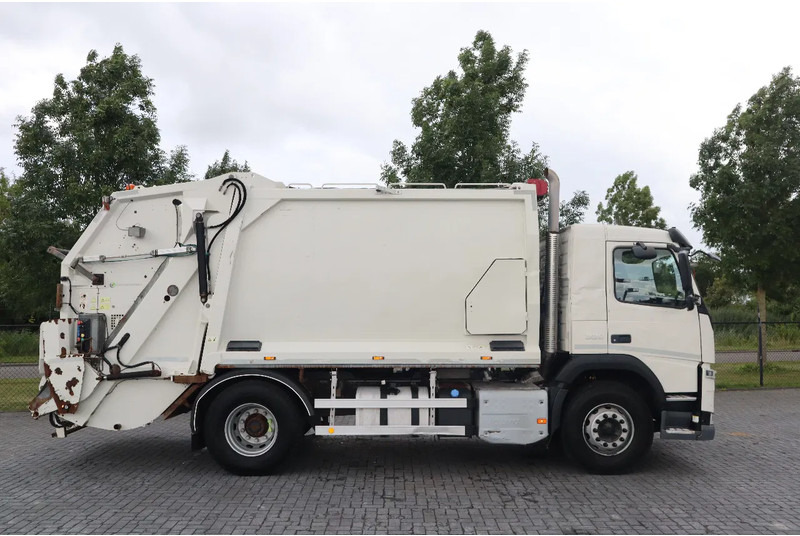 Volvo FM 330 | 6X2 | NORBA RL300 | WINCH | GARBAGE | EURO 6 - Garbage truck: picture 4 Volvo FM 330 | 6X2 | NORBA RL300 | WINCH | GARBAGE | EURO 6 - Garbage truck: picture 4