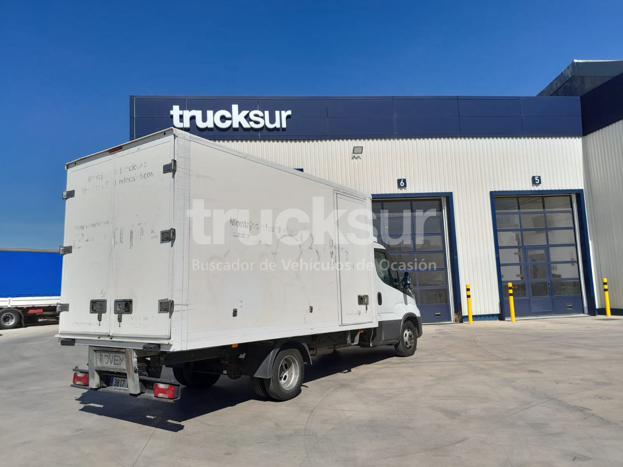 IVECO 35C16 GV - Closed box van: picture 3 IVECO 35C16 GV - Closed box van: picture 3