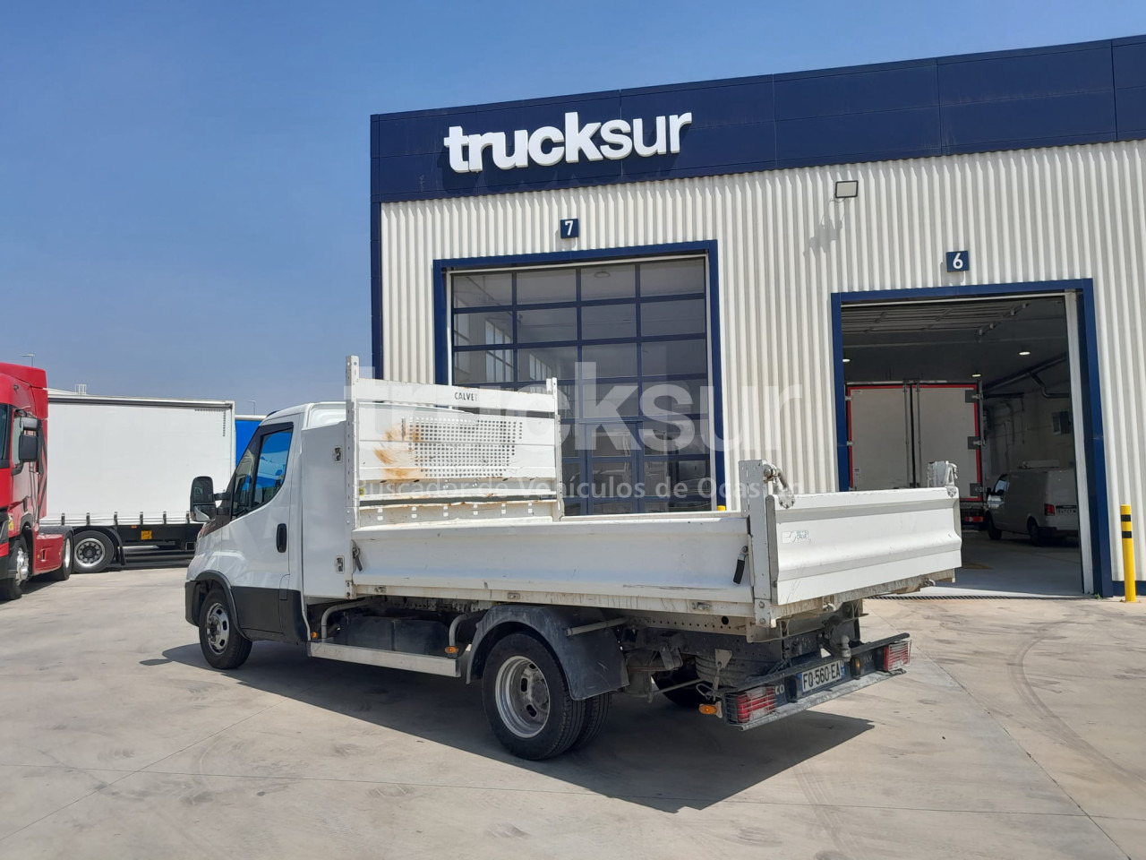 IVECO DAILY 35C14 - Tipper trailer: picture 4 IVECO DAILY 35C14 - Tipper trailer: picture 4