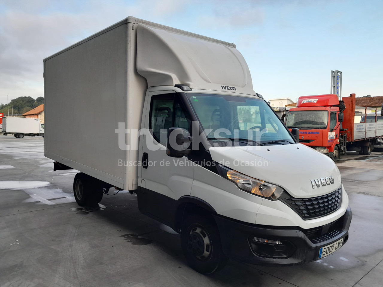 IVECO DAILY 35C16H - Closed box van: picture 2 IVECO DAILY 35C16H - Closed box van: picture 2