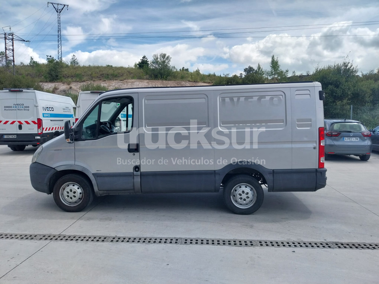 IVECO DAILY 35S12 7M3 - Closed box van: picture 3 IVECO DAILY 35S12 7M3 - Closed box van: picture 3