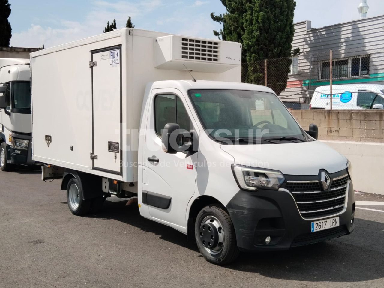 RENAULT 165.35 FRC-X - Refrigerated delivery van: picture 2 RENAULT 165.35 FRC-X - Refrigerated delivery van: picture 2