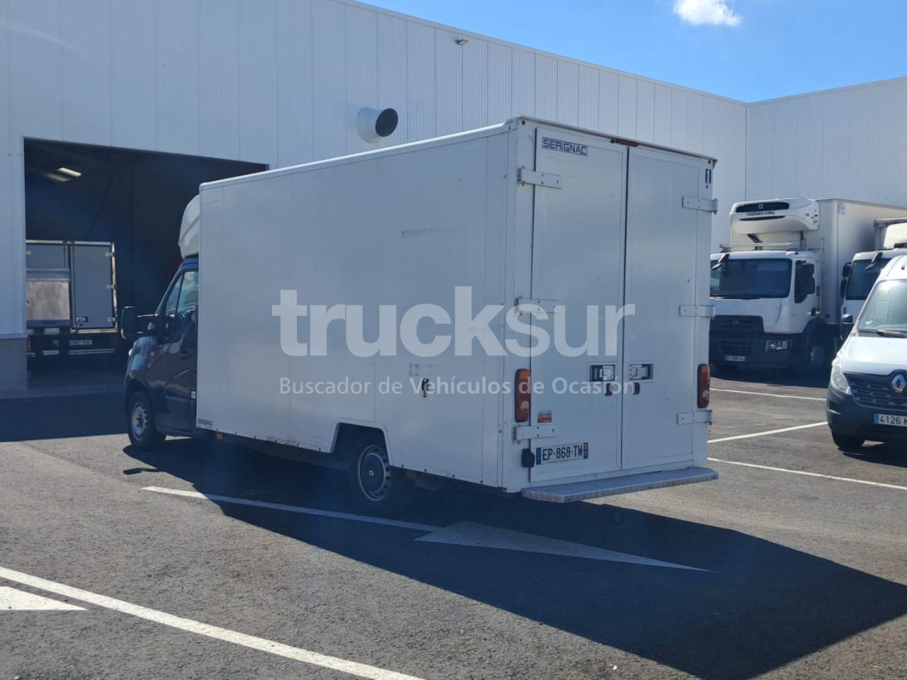 RENAULT MASTER 130.35 - Closed box van: picture 3 RENAULT MASTER 130.35 - Closed box van: picture 3