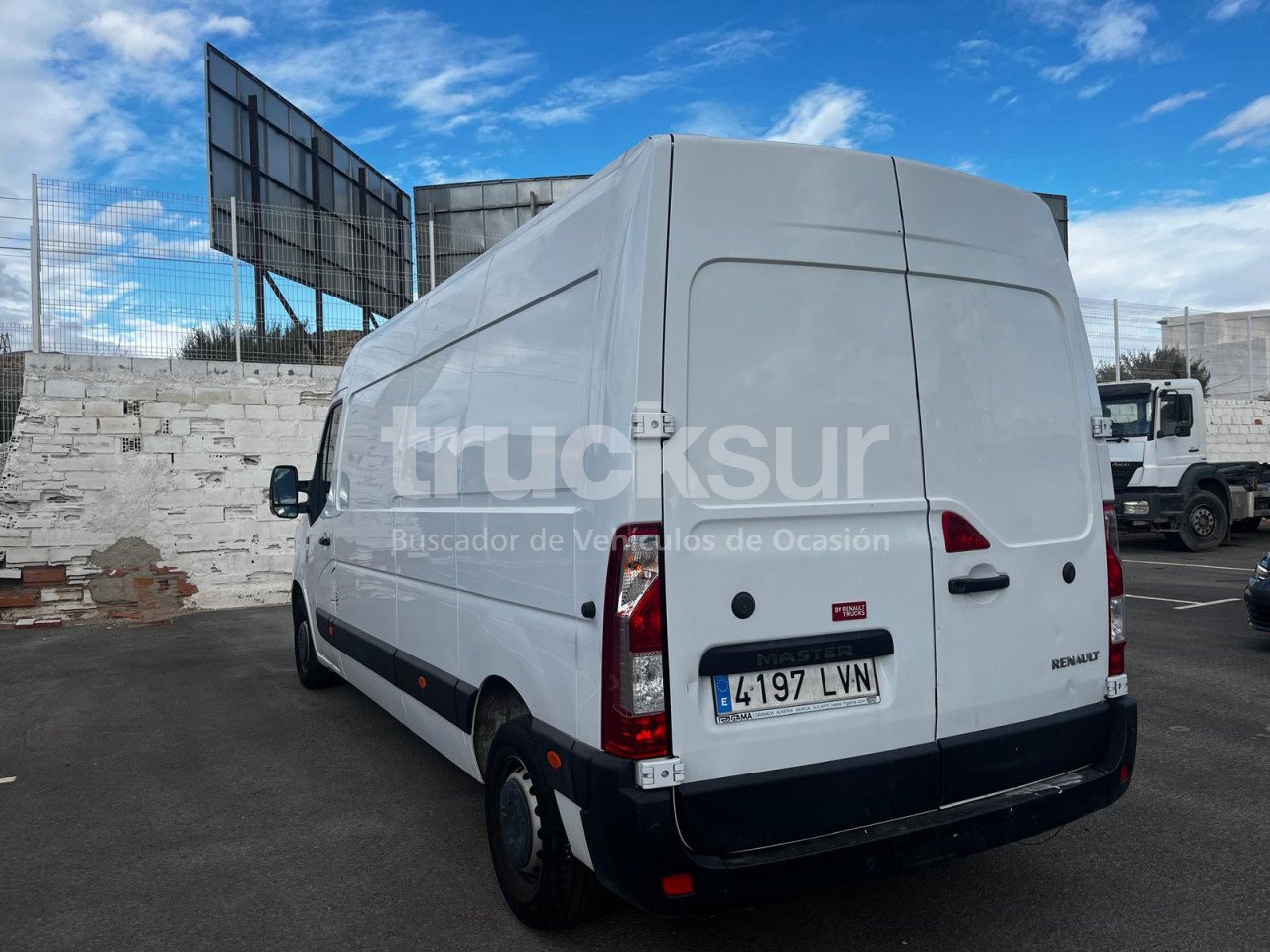RENAULT MASTER L3H2 135.35 - Closed box van: picture 3 RENAULT MASTER L3H2 135.35 - Closed box van: picture 3