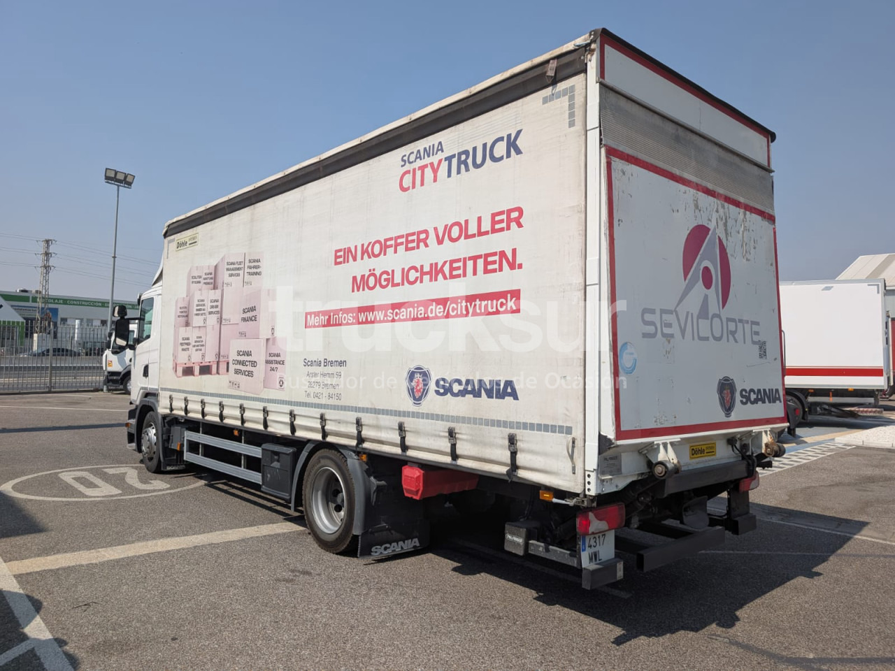 SCANIA G320.18 - Curtain side truck: picture 4 SCANIA G320.18 - Curtain side truck: picture 4