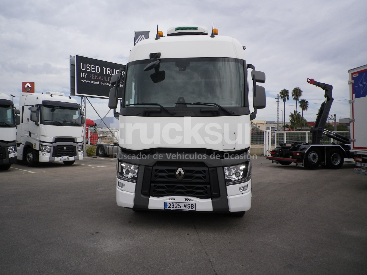 RENAULT T440 SLEEPER CAB - Tractor truck: picture 3 RENAULT T440 SLEEPER CAB - Tractor truck: picture 3