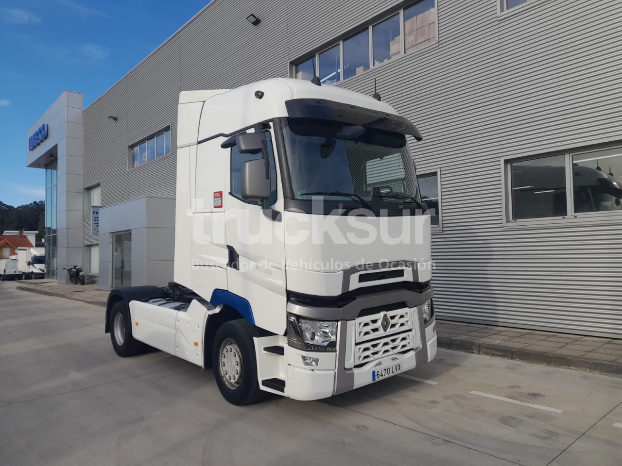 RENAULT T520 HIGH SLEEPER CAB - Tractor truck: picture 3 RENAULT T520 HIGH SLEEPER CAB - Tractor truck: picture 3