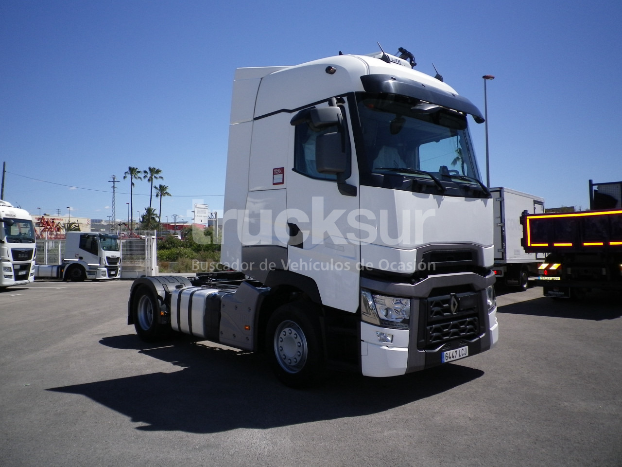 RENAULT T520 HIGH SLEEPER CAB - Tractor truck: picture 3 RENAULT T520 HIGH SLEEPER CAB - Tractor truck: picture 3