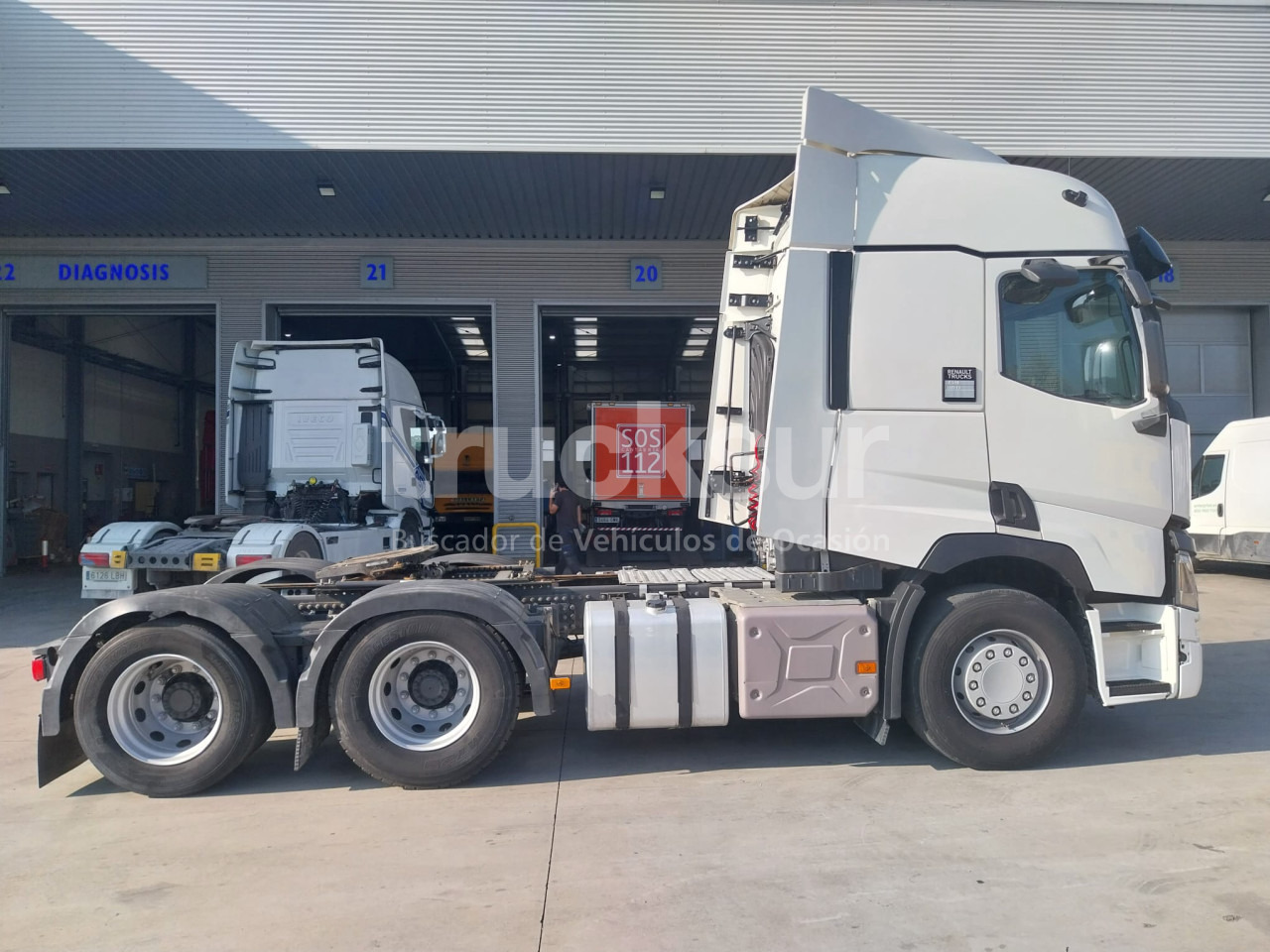 Tractor truck RENAULT T520 SLEEPER CAB: picture 7