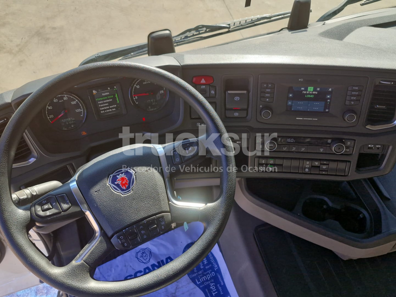 SCANIA R450 - Tractor truck: picture 5 SCANIA R450 - Tractor truck: picture 5