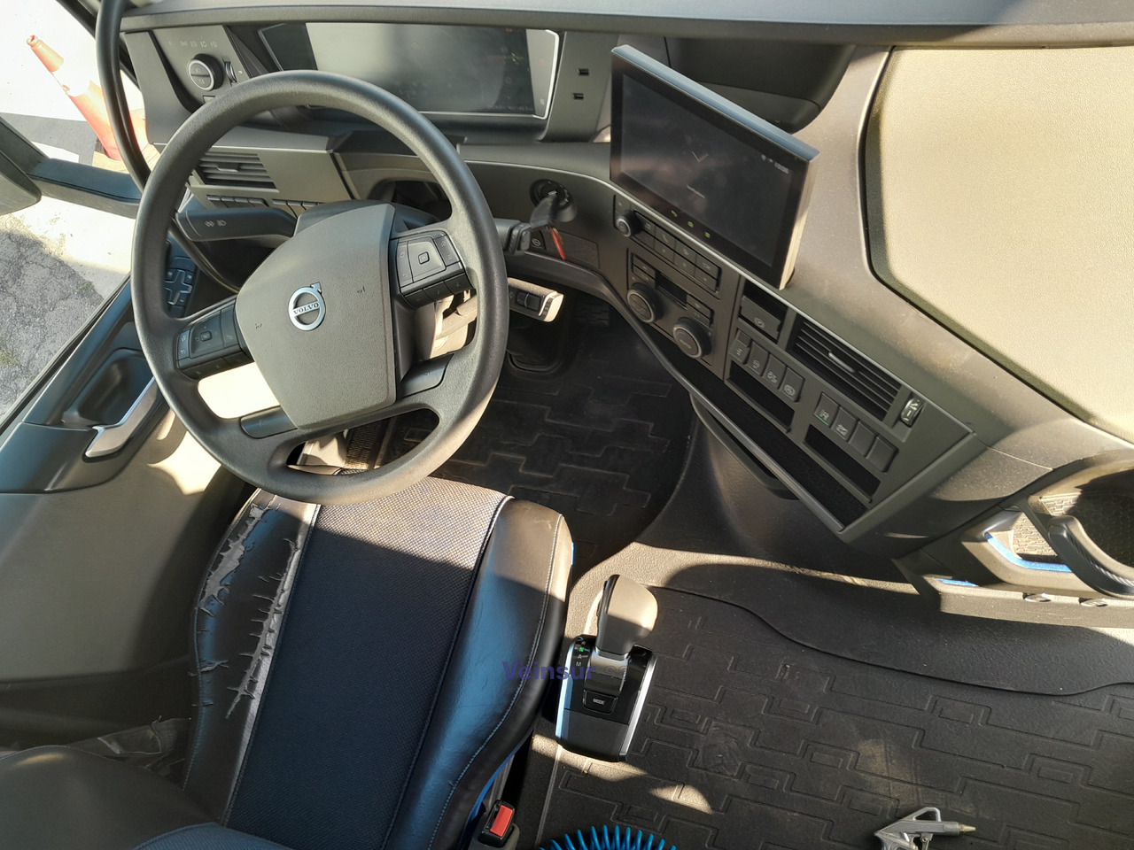 VOLVO FH5 I-SAVE - Tractor truck: picture 5 VOLVO FH5 I-SAVE - Tractor truck: picture 5