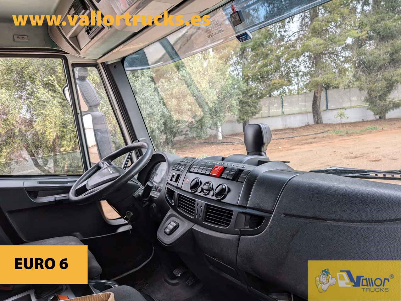 IVECO 100E22 - Box truck: picture 5 IVECO 100E22 - Box truck: picture 5