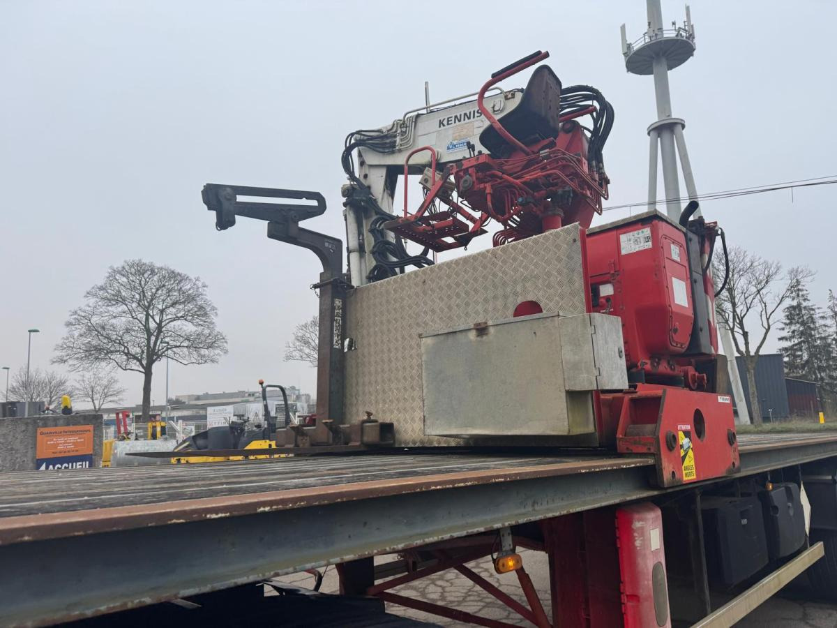 Dropside/ Flatbed semi-trailer Fruehauf: picture 10