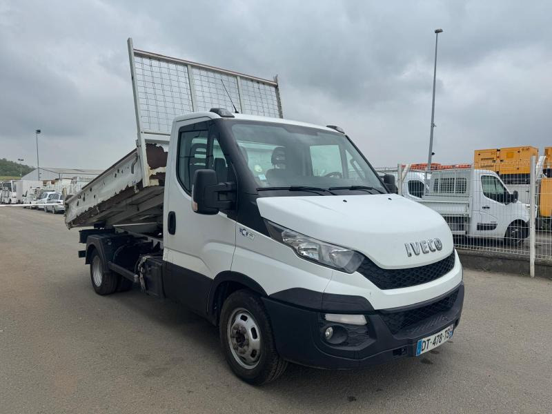 Iveco Daily 35C15 - Tipper van: picture 3 Iveco Daily 35C15 - Tipper van: picture 3