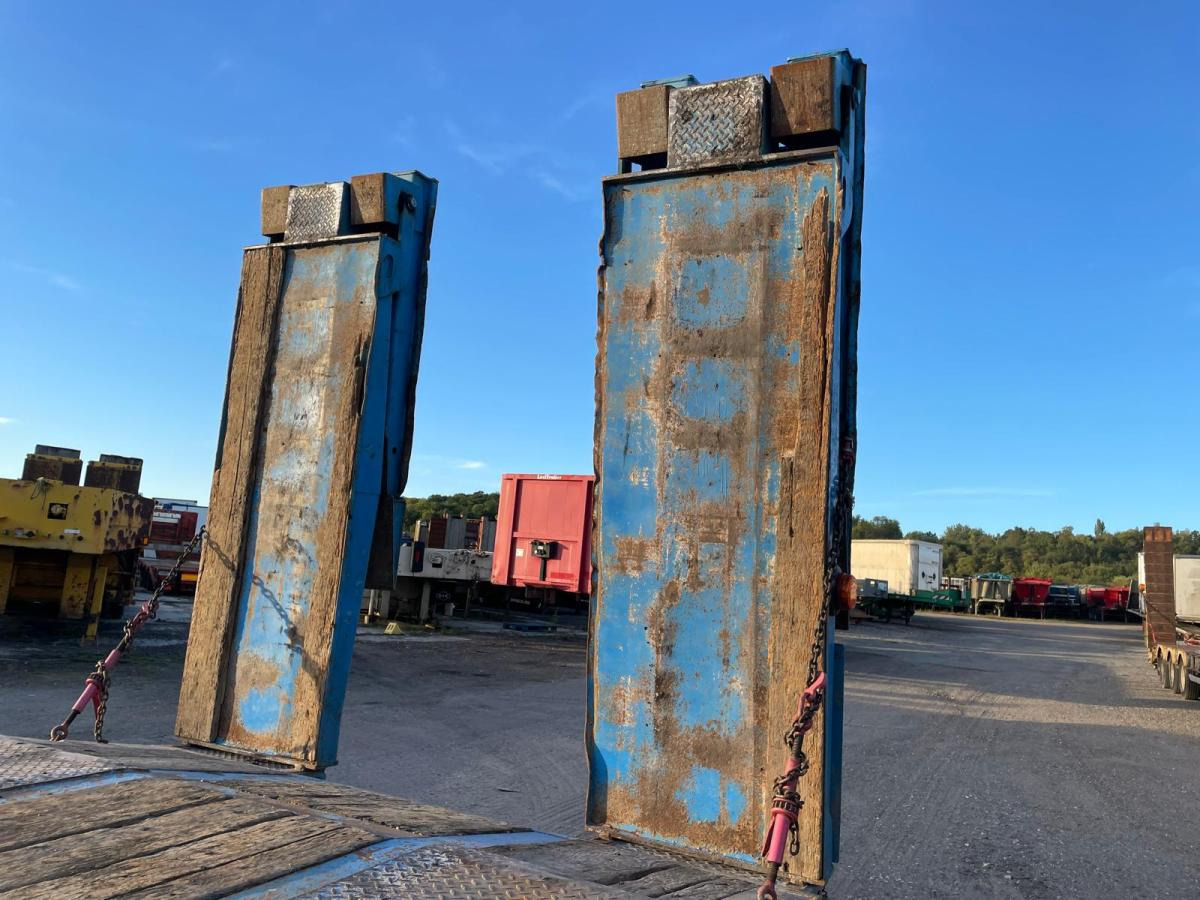 Low loader semi-trailer Kaiser: picture 13