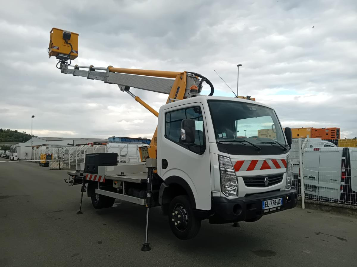 Renault Maxity 130 - Aerial platform, Commercial truck: picture 1 Renault Maxity 130 - Aerial platform, Commercial truck: picture 1