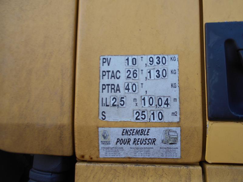Renault Premium 420 DCI - Tanker truck: picture 4 Renault Premium 420 DCI - Tanker truck: picture 4