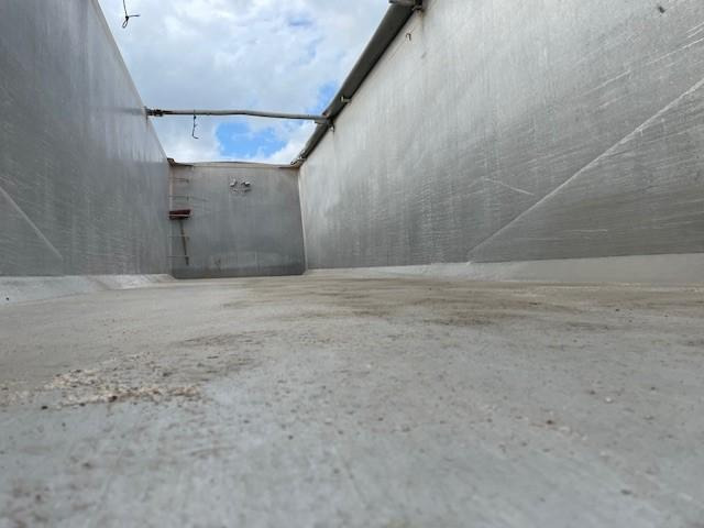 Tipper semi-trailer for transportation of bulk materials Stas: picture 10 Tipper semi-trailer for transportation of bulk materials Stas: picture 10