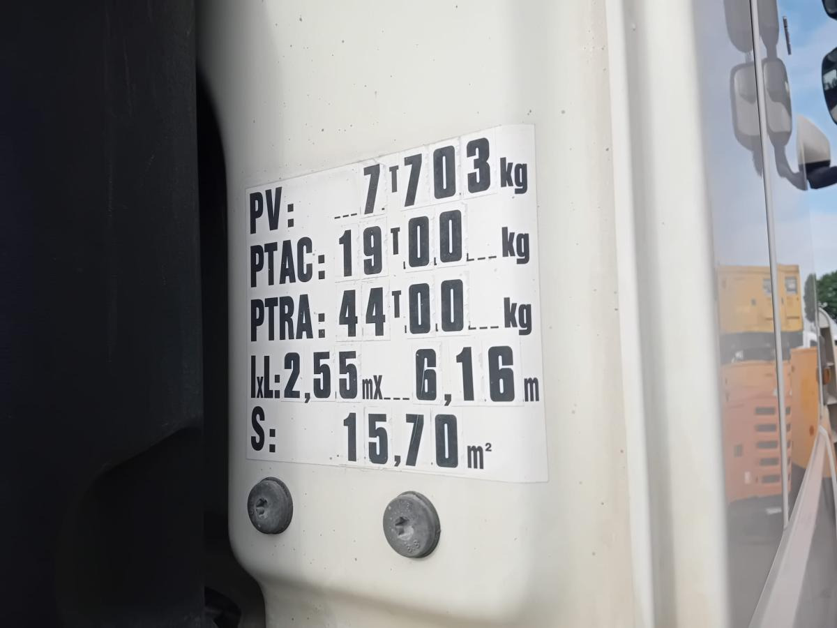 DAF XF 460 - Tractor truck: picture 5 DAF XF 460 - Tractor truck: picture 5