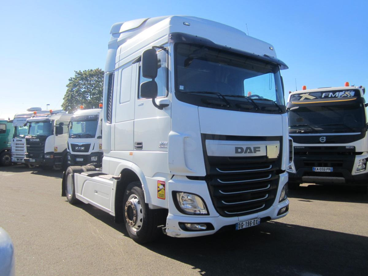 DAF XF105 460 - Tractor truck: picture 1 DAF XF105 460 - Tractor truck: picture 1