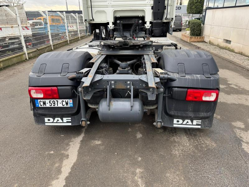 Tractor truck DAF XF105 460: picture 8