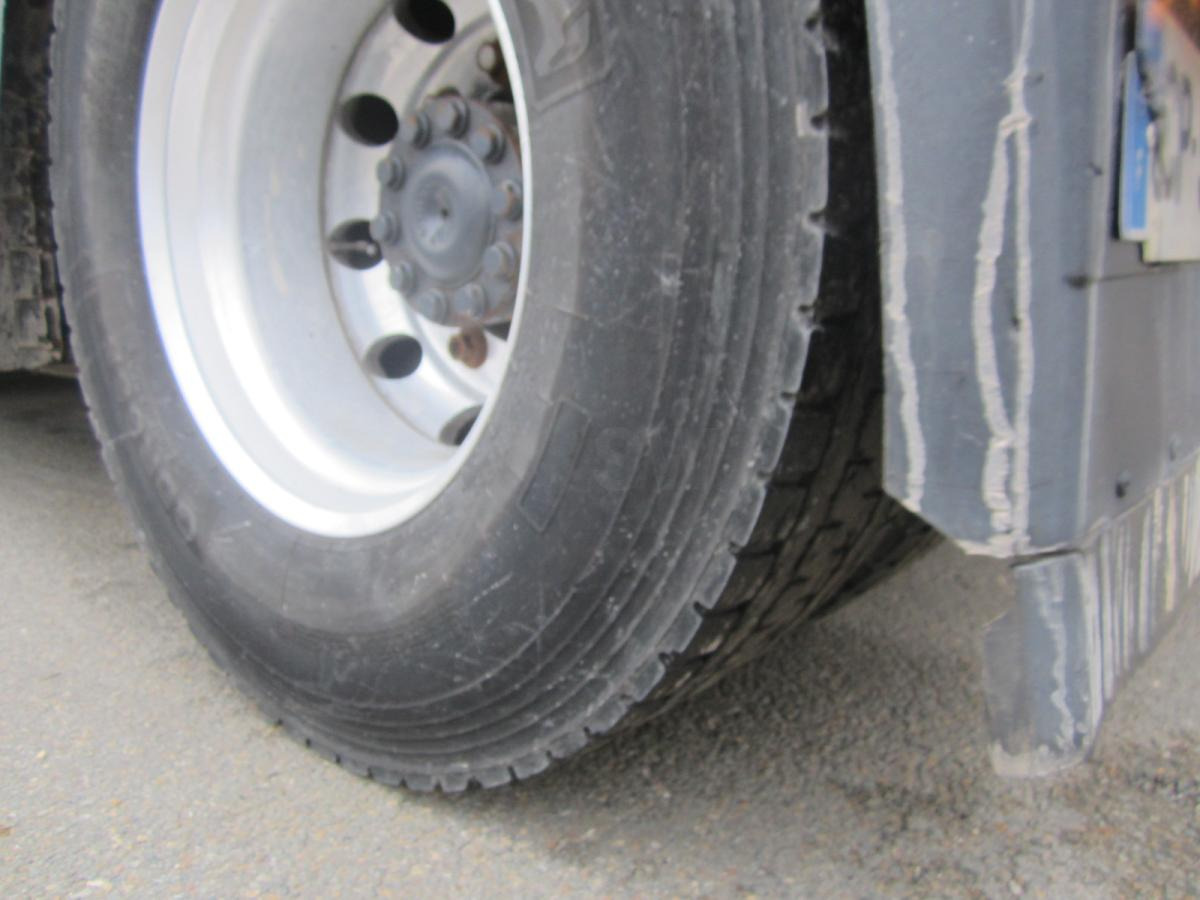 Tractor truck Mercedes Actros 1845: picture 11 Tractor truck Mercedes Actros 1845: picture 11