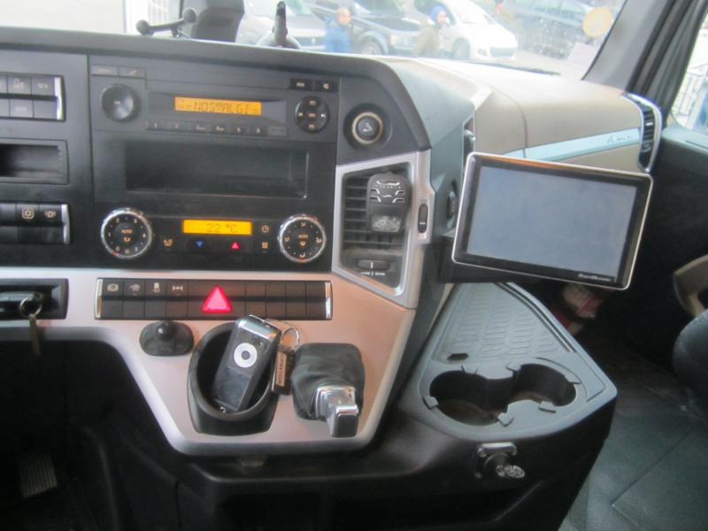 Tractor truck Mercedes Actros 1845: picture 20 Tractor truck Mercedes Actros 1845: picture 20