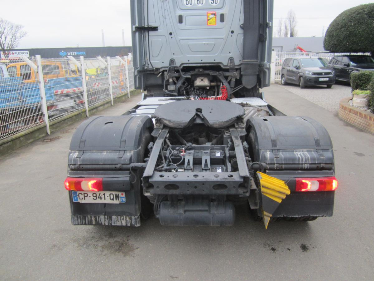 Tractor truck Mercedes Actros 1845: picture 9 Tractor truck Mercedes Actros 1845: picture 9