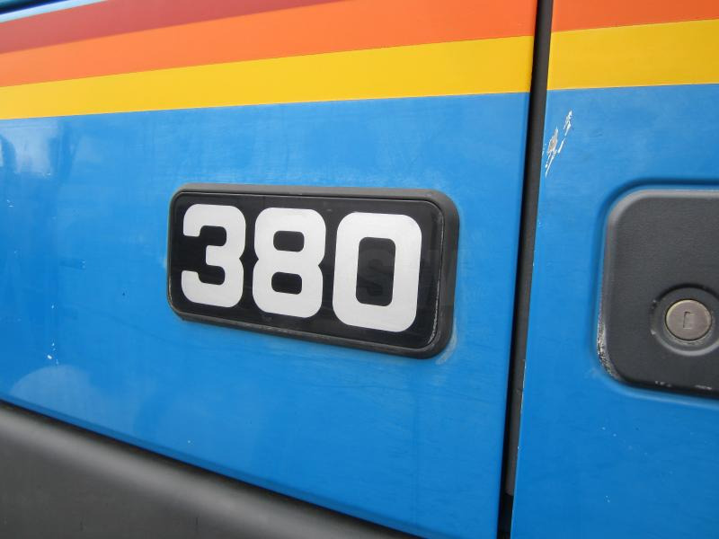 Volvo FM12 380 - Tractor truck: picture 3 Volvo FM12 380 - Tractor truck: picture 3