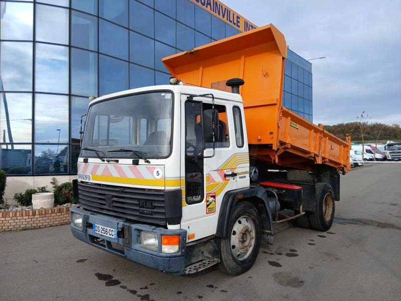 Volvo FL 614 - Tipper: picture 2 Volvo FL 614 - Tipper: picture 2