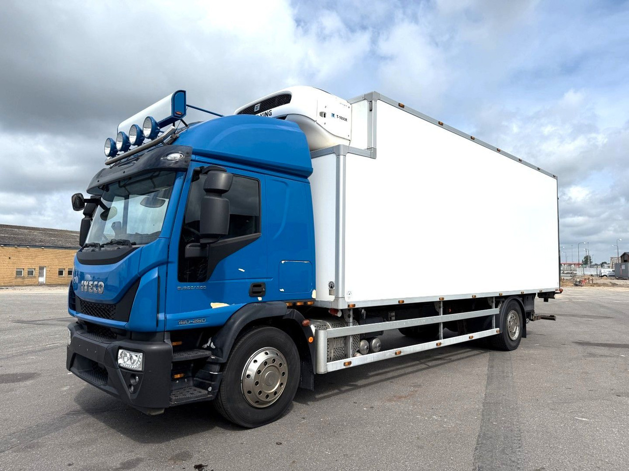 Iveco EuroCargo 180 E28 4x2 Thermo King T-1000R - Refrigerator truck: picture 1 Iveco EuroCargo 180 E28 4x2 Thermo King T-1000R - Refrigerator truck: picture 1