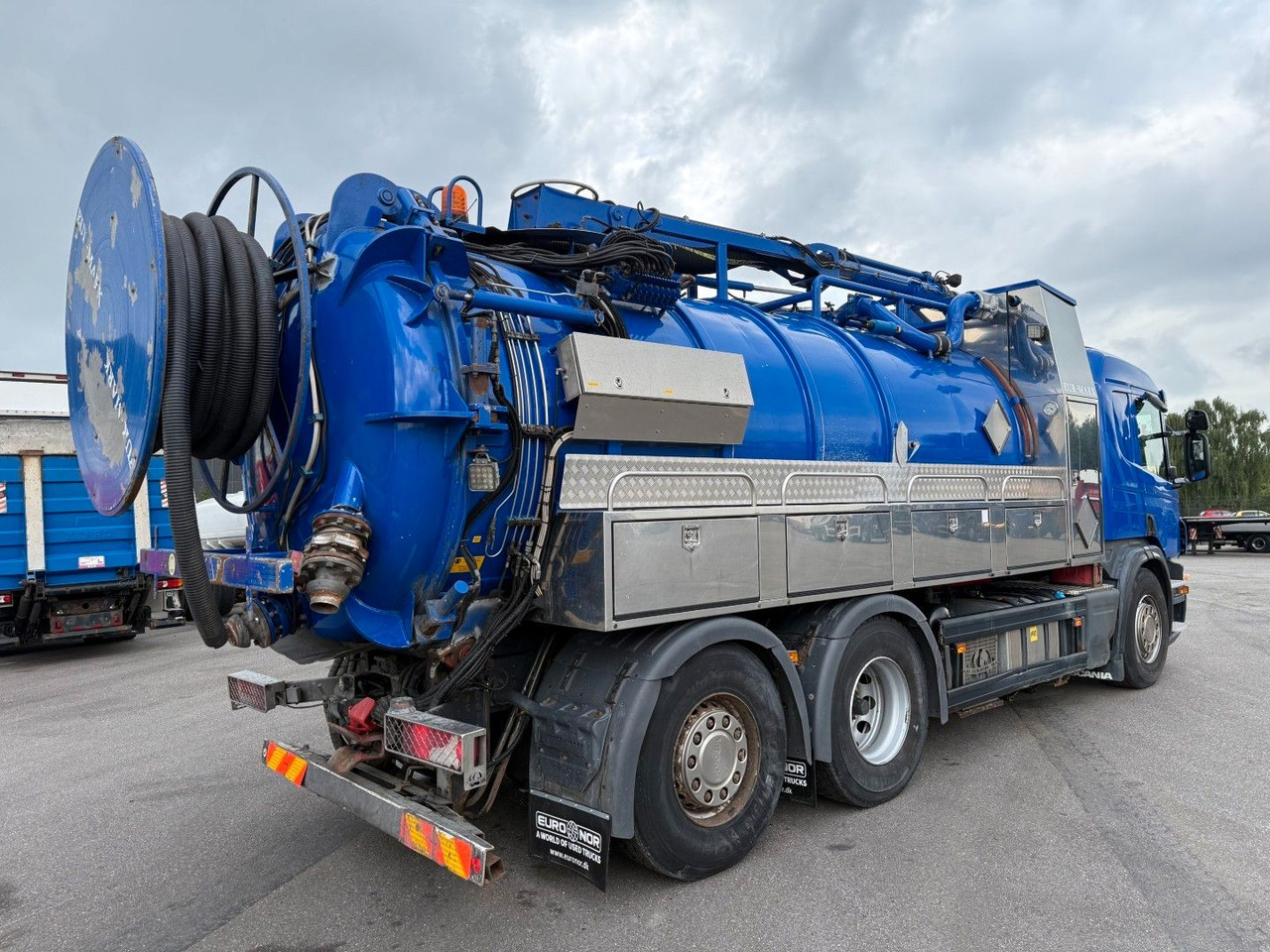Scania 6x2*4 Eur-Mark PKI 12.1A Stainless Euro 5 - Vacuum truck: picture 3 Scania 6x2*4 Eur-Mark PKI 12.1A Stainless Euro 5 - Vacuum truck: picture 3