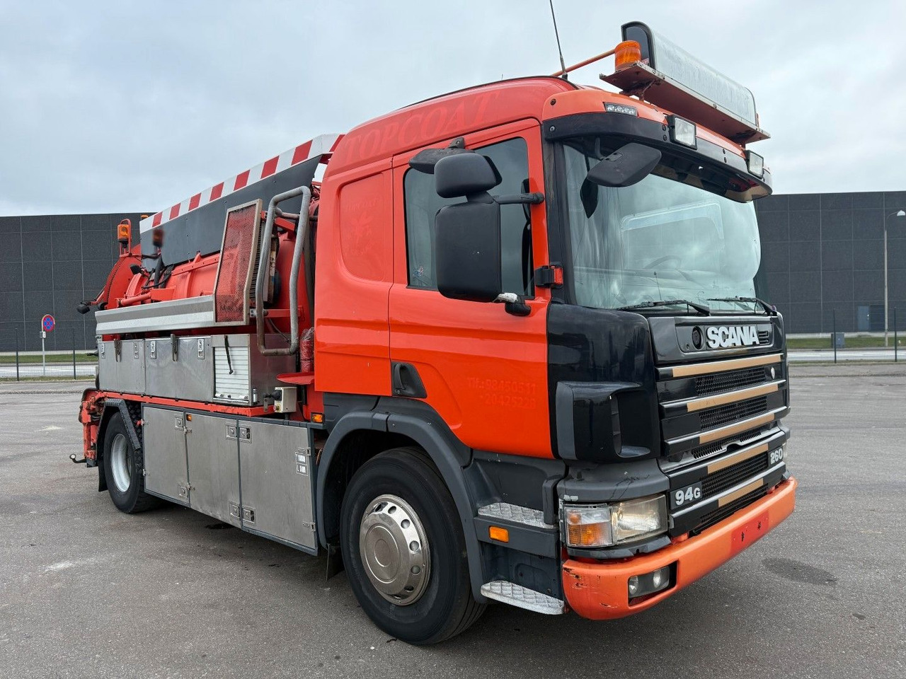 Scania P94/260 4x2 NZ SLS590 Kombi 8.400 l. - Vacuum truck: picture 2 Scania P94/260 4x2 NZ SLS590 Kombi 8.400 l. - Vacuum truck: picture 2